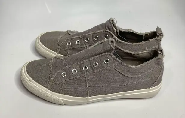 Corkys Babalu slip on sneakers size 8