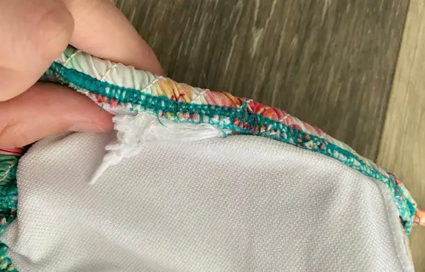 Candie's Candie’s Bikini Floral Patterned Bikini Top