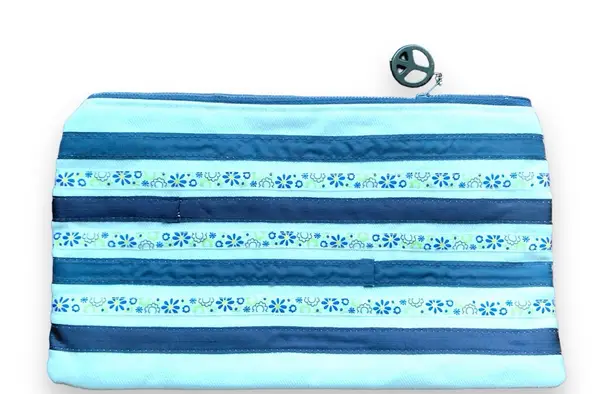 Navy Stripe Travel Kit Makeup Bag Zippered Storage Pouch Pencil Case NWT White