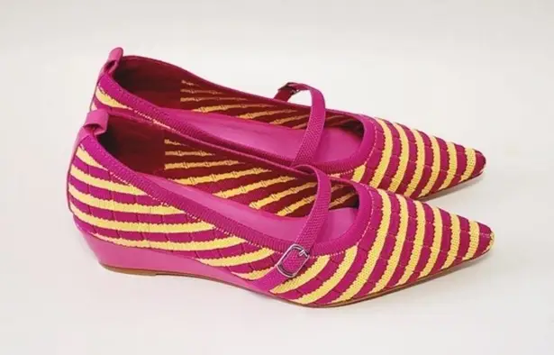 Bubblegum TIJN Cielle Striped Ponted Toe Wedges Size 8