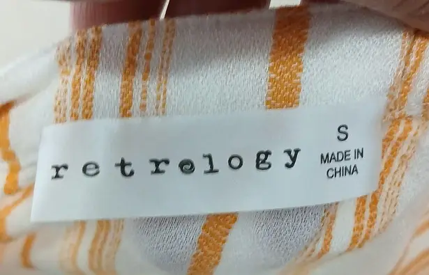 Retrology womens orange scrunchy striped blouse size small