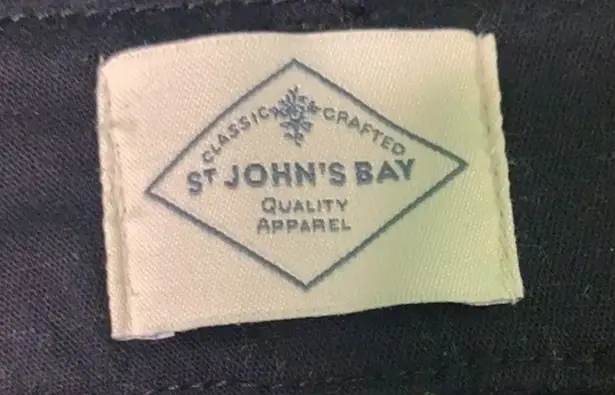 st. john's bay St. John’s Bay Black Crop Capris Size 6