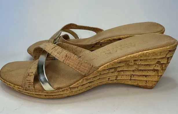 Italian Shoemakers  Cork Wedge Strappy Metallic Wedge Soft Insole Sandals 7.5