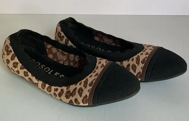 Aerosoles Leopard Print Flats Size 8M Women’s Slip On Ballet Shoes Round Toe