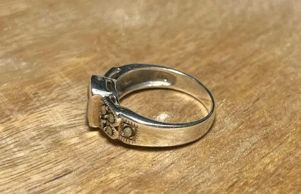 Sterling Silver Vintage Marcasite & White Topaz Dainty 925 Ring