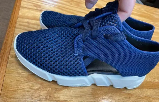 All Black Sneaker 6.5 Blue Mesh Low Top Lace Up Running Athletic Shoes S23