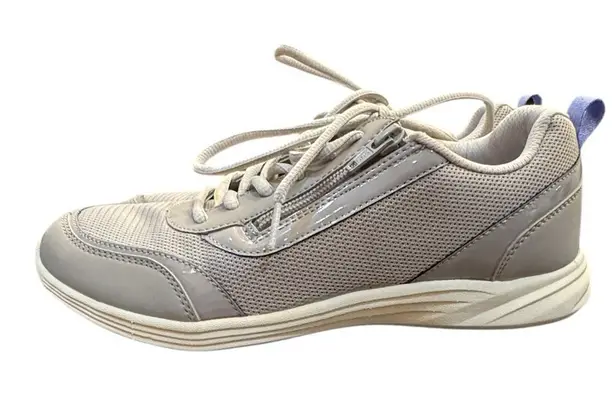 Vionic Cassis Shoes - Women's, Light Grey, Size 8 Sneaker Tennis Shoe Comfort