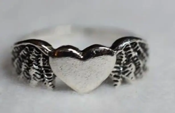 NWOT Heavenly Angel Wings Heart Silver Tone Cottagecore Fairy Size 6 Ring