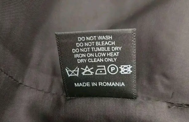 House of Holland Gina Mini Skirt Neon Funky Art US 4, UK 8, EU 36 NWOT RSP $430 Black