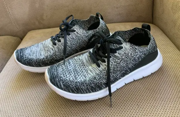 Target Champion Shoes Multiple Size 8 10 66 Off Retail From Alexis