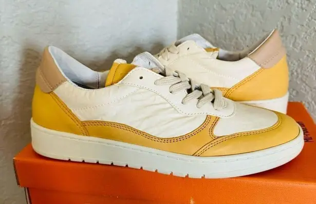 Miz Mooz Veronica Leather Sneaker Lightweight Yellow/White Size 7.5 Euro 38, NWT