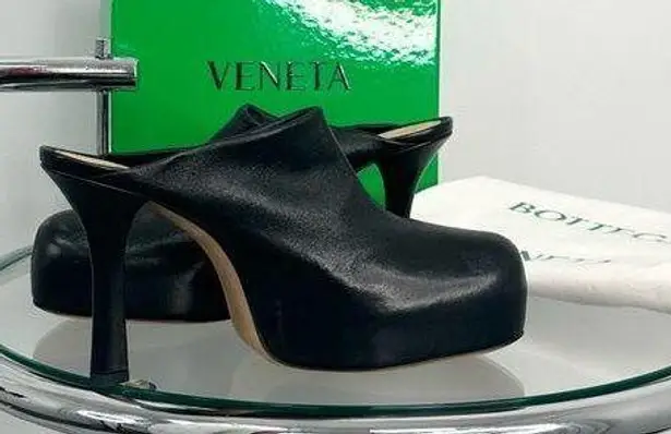 Bottega Veneta mule