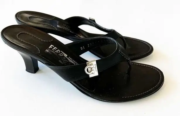 Salvatore Ferragamo Size 7C Black Leather Strappy Sandal Equestrian Hardware Y2K