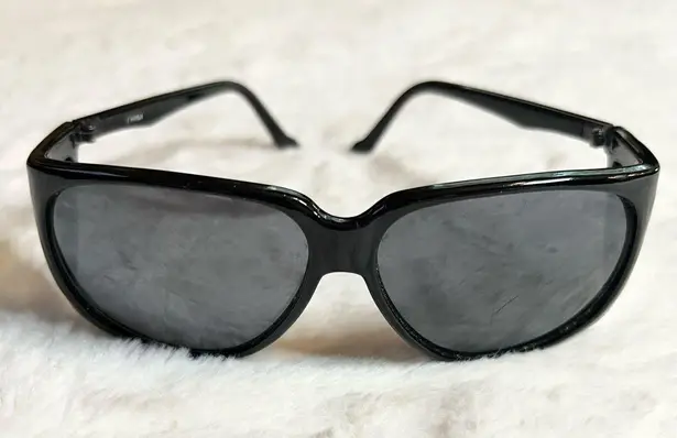 American Vintage Black Sunglasses Sun Shield Wraparound Oversized