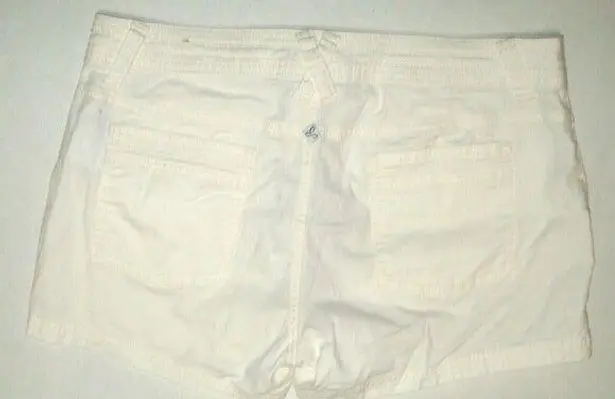 prAna Womens 6 New NWT Off White Hike Shorts Pockets Trail Organic Cotton Tess