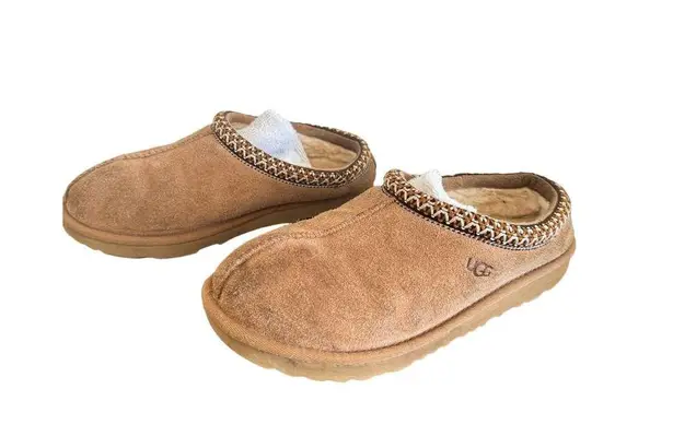 UGG  Tasman Suede Slipper Women Slippers SIZE 6