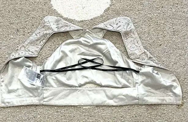 Marciano Antoinette Lace Beige Cropped Halter Top Size 0