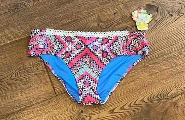 Becca  new‎ with tags 2x bikini bottoms