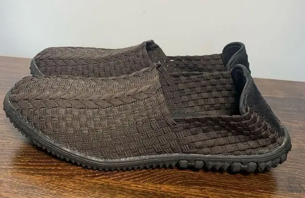 Corkys Women's Woven Classy Slip