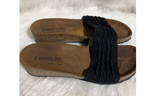 Madeline Girl Black Suede Ruched Slide Sandals Women's Size 10M Italy