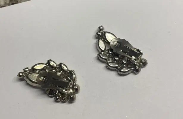 Women's Costume Earrings Prong Set Rhinestone CLIP On Clip