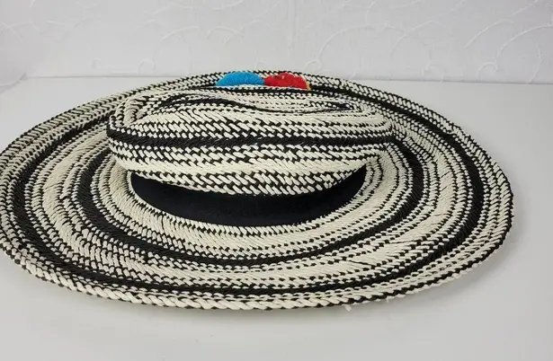 Hinge Two Tone Panama Hat Black White Wide Brim Woven Straw Pom Pom Summer NWOT