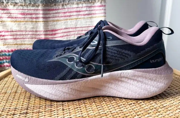 Saucony Triumph 22 Navy Dusk Pink Road Running Sneakers Women’s Size 10.5