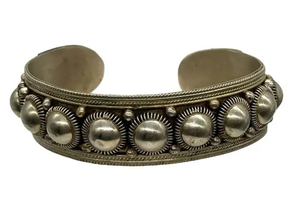 Siam Thailand Vintage Filigree Massive Silver Sterling Cuff Bracelet Pre 1948