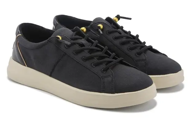 Hey Dude Women's Karina Slip On Shoe SIZE 5 NEW black snake in color