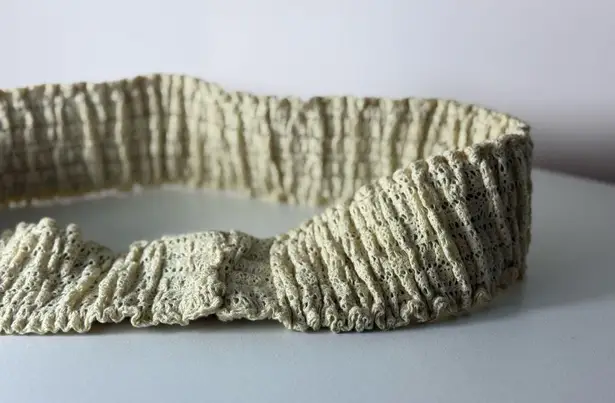 Kimchi Blue  Cream Crochet Lace Elastic Stretch Belt Size Medium Boho Wide Waist - Image 5