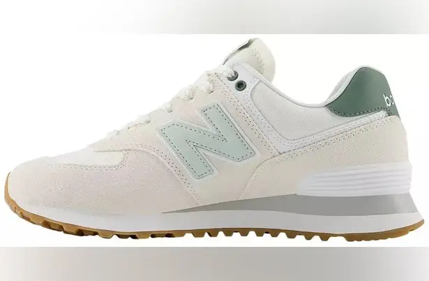 New Balance Women’s 574 Shoes