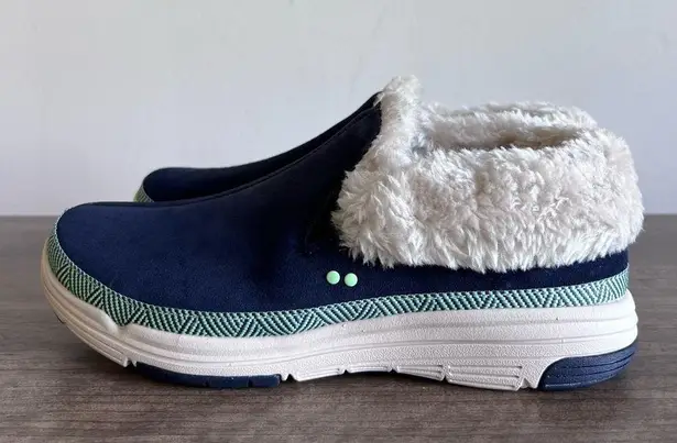 Ryka Water Repellent Adventure Mid Top Shoe Size 8.5 #B1419