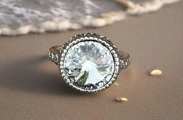 Handcrafted sparkly ring made with Swarovski crystal adjustable fit Silver