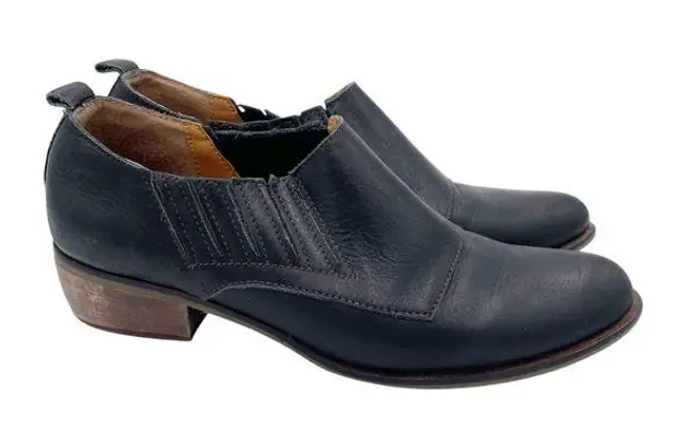 Latigo Women's Imagine Black Leather Slip On Booties Size 10 Boho Dark Academia