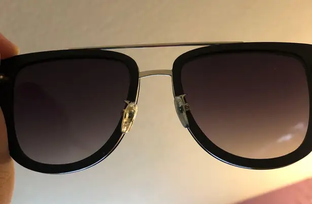 Quay Australia French Kiss Sunnies