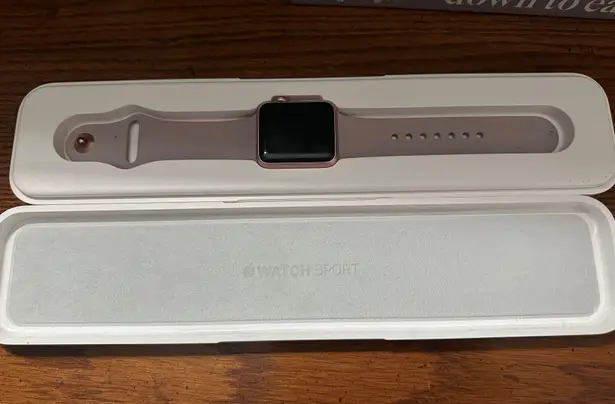 Apple Watch 7000 Series Aluminum