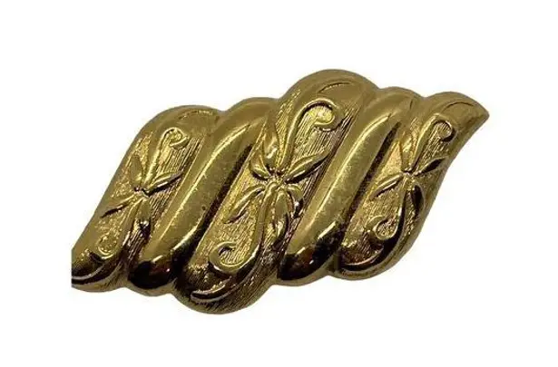 Vintage Gold Tone Etched Leaf Scarf Clip Slide 2" long