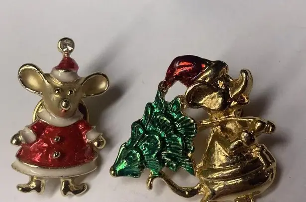 Lot Of 2 Costume Brooches Christmas Santa Claus Mouse / Rat With Tree
