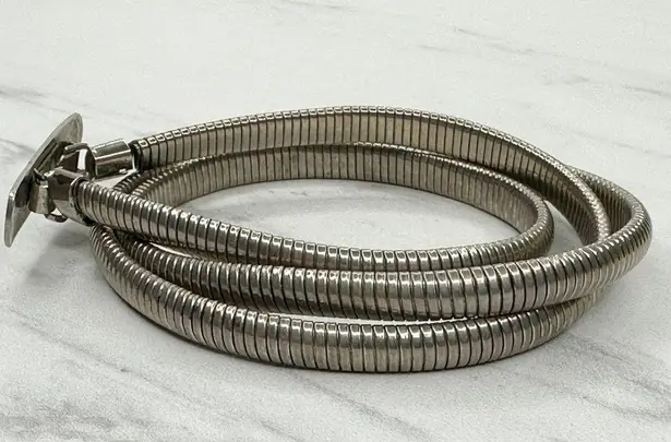 The Bar Vintage Buckle Silver Tone Coil Stretch Cinch Belt Size Small S Made in USA