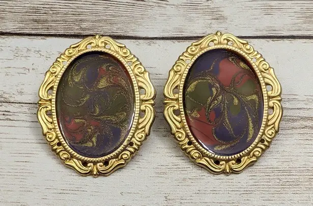 Vintage Clip On Earrings