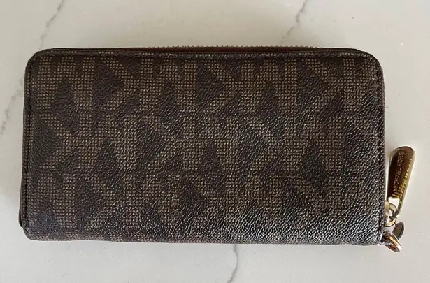 Michael Kors Brown Zip Around Wallet