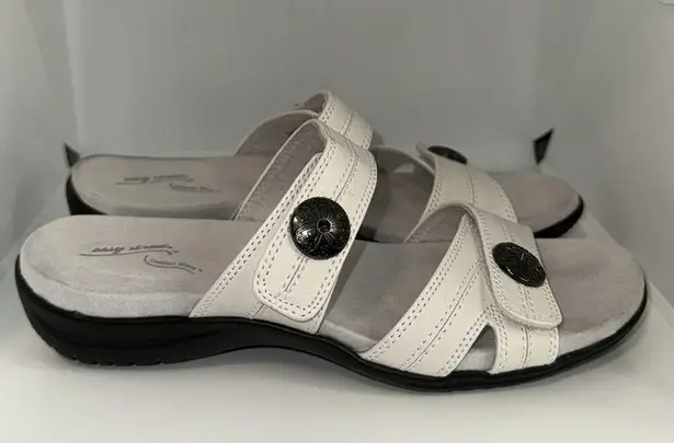 Easy Street Comfort Wave Sandals Vegan Leather Adjustable Straps Women’s 7.5