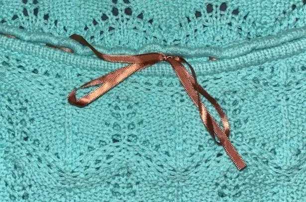 Urban Outfitters  Crochet Bow Top