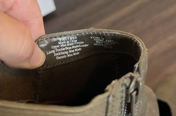 Simply Vera Side Zip Ankle Booties in Vienna Olive