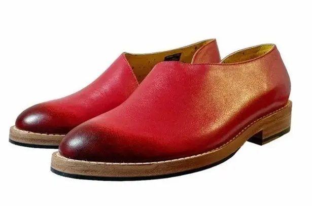 Adro Artisan Dover Flat Red Distressed Leather Side Cutout Slip On Size 7 NEW