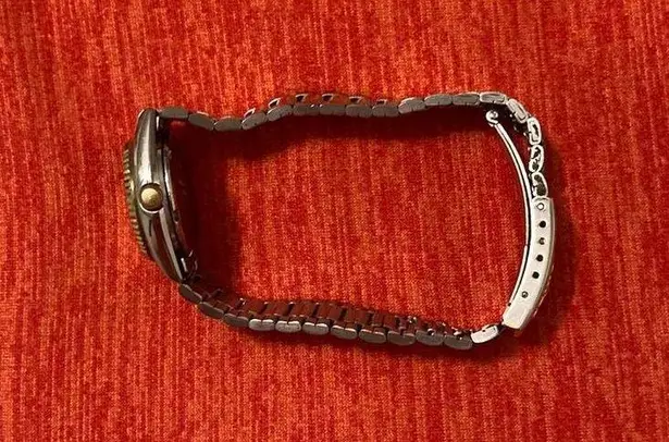 Seiko Women’s vintage two toned solid stainless steel quartz movement  SQ watch