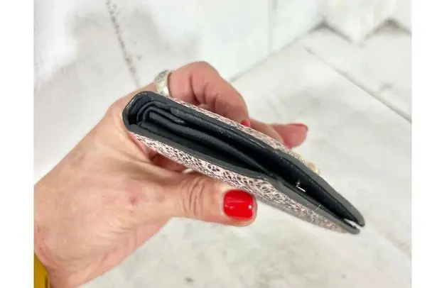 Jimmy Choo Myah Ballet Pink Lizard Print Leather Bi-fold Wallet With Jc Logo - Image 10