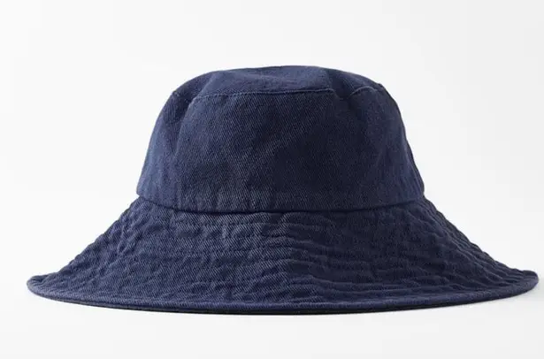 ZARA NWT  COTTON BUCKET HAT NAVY SMALL