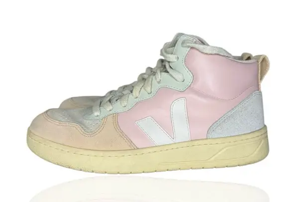 VEJA V-15 Leather Petale Sneakers Size 8 / 39 EUR Womens White Multi Shoes Suede