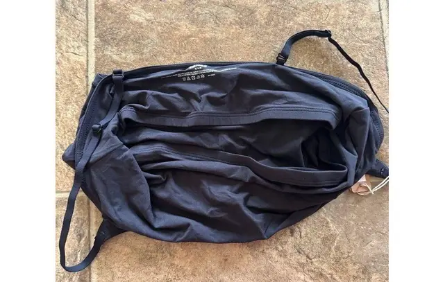 SKIMS Fits Everybody Cropped Cami Onyx Size Large